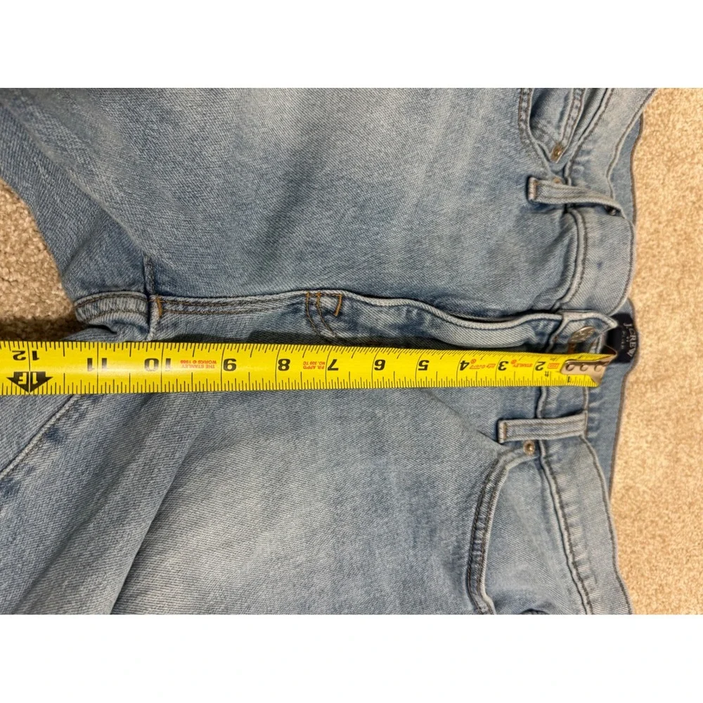 J.Crew Slim Boyfriend Jeans Light Wash Blue Denim Size 30 Mid Rise Straight Leg - Picture 8 of 8